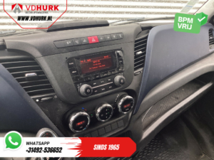 Iveco Daily Bestelbus 35S18V 3.0 180 pk ZF Aut. L2H2 352 EXPORT ONLY 3.5t Trekverm./ Gev.stoel/ Climate/ Camera/ Cruise/ Trekhaak