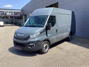 Iveco Daily Van 35S18V 3.0 180 к.с. ZF Aut. L2H2 352 EXPORT ONLY 3.5t Буксирний пристрій/клімат/камера/круїз/буксирний гак
