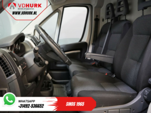 Fiat Ducato Bestelbus 2.3 MJ 120 pk L2H2 BPM VRIJ! Glasresteel/ Glastransporter/ Glaswagen/ Navi/ Climate/ Camera/ 2.5t Trekverm/ Imperiaal