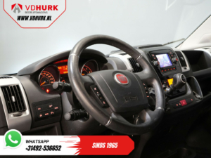Fiat Ducato Bestelbus 2.3 MJ 120 pk L2H2 BPM VRIJ! Glasresteel/ Glastransporter/ Glaswagen/ Navi/ Climate/ Camera/ 2.5t Trekverm/ Imperiaal