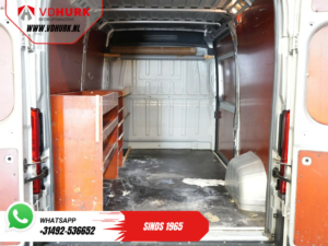 Fiat Ducato Bestelbus 2.3 MJ 120 pk L2H2 BPM VRIJ! Glasresteel/ Glastransporter/ Glaswagen/ Navi/ Climate/ Camera/ 2.5t Trekverm/ Imperiaal
