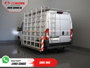 Fiat Ducato Bestelbus 2.3 MJ 120 pk L2H2 BPM VRIJ! Glasresteel/ Glastransporter/ Glaswagen/ Navi/ Climate/ Camera/ 2.5t Trekverm/ Imperiaal