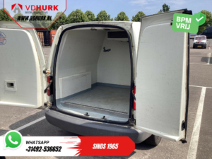 Volkswagen Caddy Chłodziarko-zamrażarka transportowa 2.0 SDI ENGINE BROKEN EXPORT ONLY Koel/ Delphi/ Kühl/ Frigo