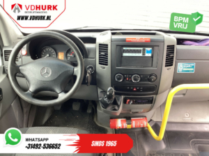 Mercedes-Benz Sprinter Пасажирський транспорт Mercedes-Benz Sprinter 313 2.2 CDI L2H2 €9 922 Вкл. ПДВ BPM БЕЗКОШТОВНО! ТІЛЬКИ ДЛЯ ЕКСПОРТУ Комбі/ 9 осіб/ Комбі/ 9P/ Кондиціонер/ Підйомник для інвалідних візків