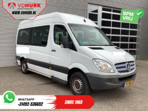 Mercedes-Benz Sprinter Transporte de Pasajeros Mercedes-Benz Sprinter 313 2.2 CDI L2H2 €10,164 Incl. IVA ¡BPM FREE! SÓLO EXPORTACIÓN Combi/ 9 Pasajeros/ Kombi/ 9P/ Airco/ Silla de ruedas elevable