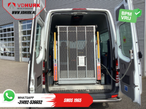 Mercedes-Benz Sprinter Transporte de Pasajeros Mercedes-Benz Sprinter 313 2.2 CDI L2H2 €9,922 Incl. IVA ¡BPM FREE! SÓLO EXPORTACIÓN Combi/ 9 personas/ Kombi/ 9P/ Airco/ Elevador para silla de ruedas
