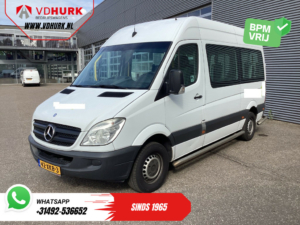 Mercedes-Benz Sprinter Transporte de Pasajeros Mercedes-Benz Sprinter 313 2.2 CDI L2H2 €9,922 Incl. IVA ¡BPM FREE! SÓLO EXPORTACIÓN Combi/ 9 personas/ Kombi/ 9P/ Airco/ Elevador para silla de ruedas