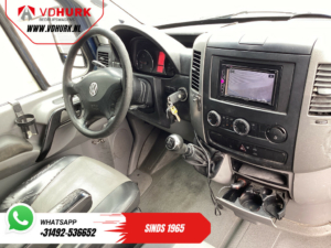 Volkswagen Crafter Van 2.0 TDI L2 EXPORT ONLY 3.5t Hak holowniczy/ Bagażnik dachowy/ Kamera/ PDC/ Airco/ Cruise/ Bluetooth