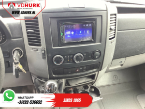 Volkswagen Crafter Van 2.0 TDI L2 EXPORT ONLY 3.5t Hak holowniczy/ Bagażnik dachowy/ Kamera/ PDC/ Airco/ Cruise/ Bluetooth