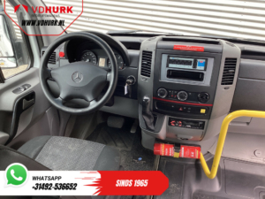 Mercedes-Benz Sprinter Trasporto Passeggeri 313 2.2 CDI Aut. L2H2 € 11.132 IVA inclusa BPM FREE! SOLO ESPORTAZIONE Combi/ 9 persone/ Kombi/ 9P/ Airco/ Sollevatore per sedie a rotelle