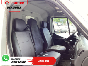 Renault Master Bestelbus 2.3 dCi 145 PK L3H2 EXPORT ONLY Chevron/ Safety/ Airco/ Cruise/ Camera /Service Vehicle/ Trekhaak