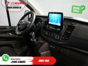 Ford Transit Custom Bestelbus 2.0 TDCI L2 Trend DC Dubbel Cabine BPM VRIJ! Stoelverw./ Carplay/ 2.7t Trekverm./ Navi/ PDC/ Cruise