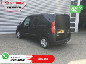 Fiat Dobló Cargo Van 1.6 MJ 105 hp MARGE BPM FREE ! Faible KM/ EUR6/ NL Car/ 3Pers./ DAB/ Cruise/ Towbar/ Airco