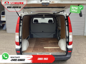 Mercedes-Benz Vito Van 109 CDI SÓLO EXPORTACIÓN Conduce Bueno / Baca / Gancho de remolque / Radio