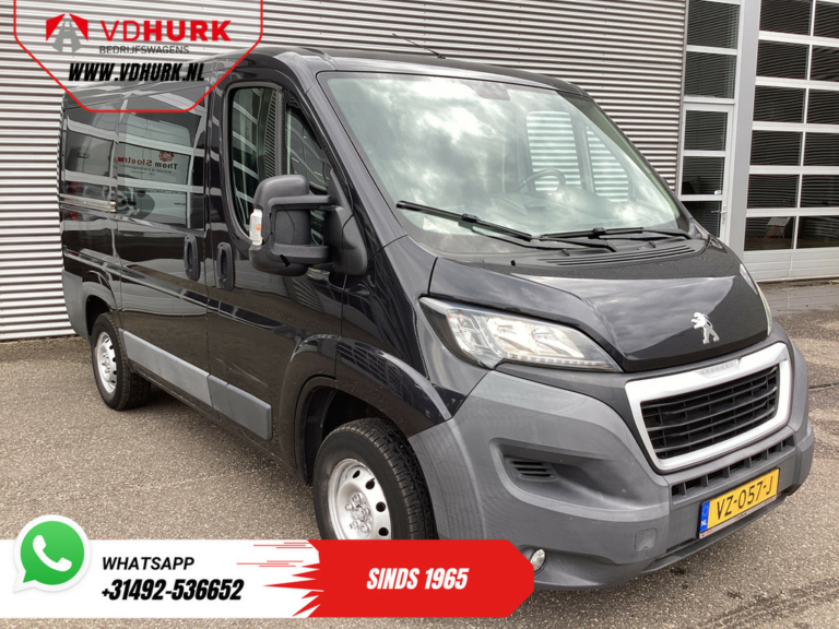 Peugeot Boxer Bestelbus 2.0 HDI 130 pk EXPORT Climate/ Cruise/ Gev. Stoel/ Navi/ PDC/ Trekhaak/ 2.5t Trekverm.