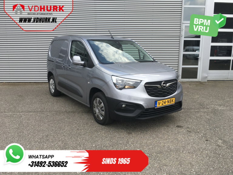 Opel Combo Bestelbus 1.2 Turbo 130 pk Aut. BENZINE BPM VRIJ! Keyless/ Carplay/ PDC/ Cruise/ Trekhaak/ Airco