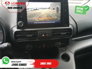 Toyota PROACE CITY Bestelbus 1.2 Turbo 130 pk Aut. L2 Benzine BPM VRIJ! 3Pers./ Carplay/ Camera/ LMV/ PDC/ Airco/ Cruise