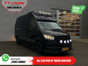 Mercedes-Benz Sprinter Bestelbus 317 CDI Aut. L2H2 3.5t Trekverm./ Gev.Stoel/ Standkachel/ Carplay/ Camera/ Navi/ Cruise/ DAB/ LMV/ Sidebars/ Trekhaak