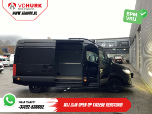 Mercedes-Benz Sprinter Bestelbus 317 CDI Aut. L2H2 3.5t Trekverm./ Gev.Stoel/ Standkachel/ Carplay/ Camera/ Navi/ Cruise/ DAB/ LMV/ Sidebars/ Trekhaak