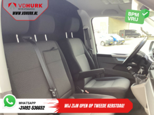 Volkswagen Transporter Furgoneta 2.0 TDI L2 BULLI FĂRĂ BPM! NL Auto/ LED/ Adapt. Cruise/ Virtual Cockpit/ 17
