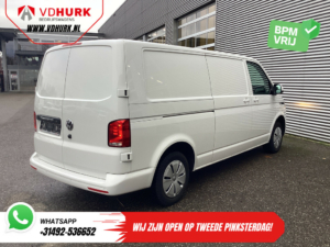 Volkswagen Transporter Furgoneta T6.1 2.0 TDI 150 CV DSG Aut. L2 ¡SIN IMPUESTO DE MATRÍCULAS! 2 puertas correderas/ Carplay/ Cámara/ Cruise/ PDC/ Aire acondicionado