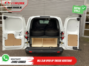 Ford Transit Courier Bestelbus 1.0 EcoBoost 100pk Limited BENZINE BPM VRIJ! Carplay/ Camera/ Climate/ Cruise/ PDC/ LMV/ DAB