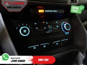 Ford Transit Connect Bestelbus 1.5 TDCI 100 pk Trend L2 Riem V.V/ Carplay/ Camera/ Airco/ Navi/ PDC/ Trekhaak