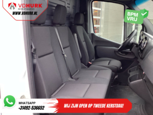 Mercedes-Benz Sprinter Furgoneta 317 Aut. L2H2 FĂRĂ BPM! LED/ 270 Gr. Uși/ Scaun încălzit/ Scaun încălzit/ Navigație/ Cameră/ PDC/ Tăbliere/ Cruise control