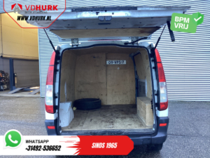 Mercedes-Benz Vito Van 109 CDI EXPORT NL Car/ Airco/ 16 ”LMV/ PDC/ Towing hook/ Carpenter/ Radio