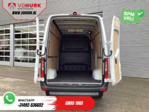Mercedes-Benz Sprinter Van 317 CDI Aut. L2H2 3.5t Trekverm./ LED/ Gev.Stoel/ 270 Gr.Deuren/ Stoelverw./ Navi/ Kamera/ PDC/ Cruise/ Airco