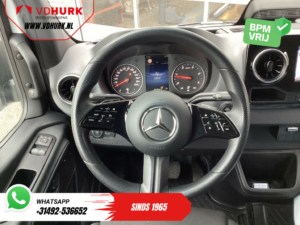 Mercedes-Benz Sprinter Van 317 CDI Aut. L2H2 3.5t Trekverm./ LED/ Gev.Stoel/ 270 Gr.Deuren/ Stoelverw./ Navi/ Kamera/ PDC/ Cruise/ Airco