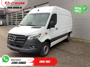 Mercedes-Benz Sprinter Bestelbus 317 CDI Aut. L2H2 3.5t Trekverm./ LED/ Gev. Stoel/ 270 Gr.Deuren/ Stoelverw./ Airco/ Navi/ Camera/ Cruise/ PDC/ DAB