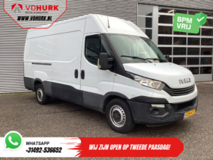 Iveco Daily Furgón 35S16V 2.3 Aut. L2H2 155 CV EXPORT 3,5t Equipo de remolque / EURO 6/ Clima/ Gancho de remolque