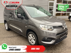 Toyota PROACE CITY Van 1.2 Turbo 130 CP Aut. BENZINE Adapt.Cruise/ Carplay/ Clima/ Head-Up/ Seatverw./ Camera/ 3 Pers./ LMV/ Towbar