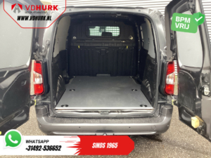 Toyota PROACE CITY Van 1.2 Turbo 130 CP Aut. BENZINE Adapt.Cruise/ Carplay/ Clima/ Head-Up/ Seatverw./ Camera/ 3 Pers./ LMV/ Towbar