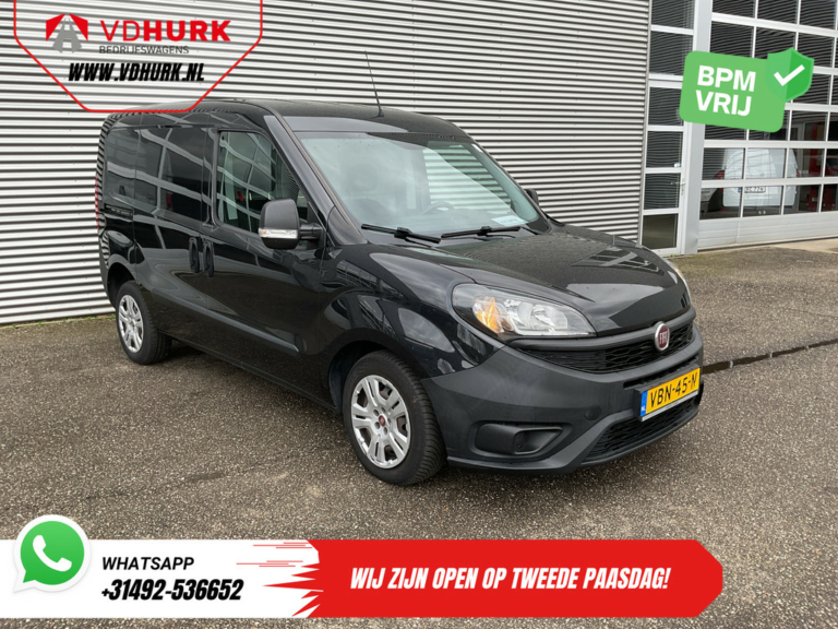 Fiat Doblò Bestelbus Cargo 1.6 MJ 105 pk NL Auto/ 3Pers./ Airco/ Navi/ Cruise/ DAB/ Trekhaak
