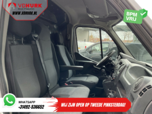 Renault Master Vans T35 2.3 dCi 145 CP L2H2 270Gr.Uși / 2.5t Dispozitiv de remorcare / Rack de acoperiș + scări / Airco / PDC / cârlig de remorcare