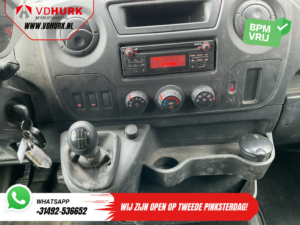 Renault Master Vans T35 2.3 dCi 145 CP L2H2 270Gr.Uși / 2.5t Dispozitiv de remorcare / Rack de acoperiș + scări / Airco / PDC / cârlig de remorcare