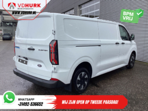 Ford E-Transit Custom Van L2 Trend 65 kWh 330 km WLTP Garantie jusqu'en 2029/ LED/ Chauffage sur socle/ Chargeur rapide/ 2,3t Matériel de remorquage/ Sièges chauffants/ Carplay/ Caméra/ PDC/ Cr