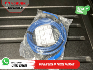 Ford E-Transit Custom Van L2 Trend 65 kWh 330 km WLTP Garantie jusqu'en 2029/ LED/ Chauffage sur socle/ Chargeur rapide/ 2,3t Matériel de remorquage/ Sièges chauffants/ Carplay/ Caméra/ PDC/ Cr