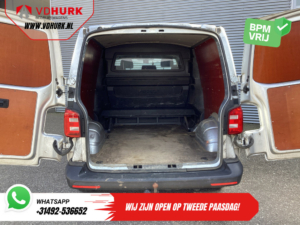 Volkswagen Transporter Van 2.0 TDI 150 CP L2 DC Double Cab EXPORT 2.5t Trekverm./ Airco/ Camera/ Cruise/ 16 ”LMV/ cârlig de remorcare