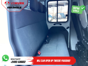 Renault Master Open cargo box 2.3 dCi 150 hp DC Double Cab Open cargo box/ 7 Pers./ 2.5t Trekverm./ Airco/ Towing hook/ 242x204x40/ Pick-Up