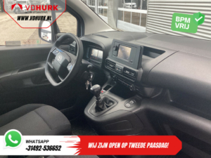 Toyota PROACE CITY Bestelbus 1.5 L2 LED/ Virtual Cockpit/ 3 Pers./ Airco/ Cruise/ PDC/ DAB