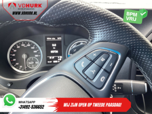 Mercedes-Benz eVito Пасажирський транспорт Tourer L2 90 кВт/год 370 км WLTP LED/ Швидка зарядка/ 2х розсувні двері/ 8 перс./ Шкіра/ Адапт.круїз/ Підігрів підставки/ Підігрів підлоги/ Підігрів сидінь/ Carplay/ Navi