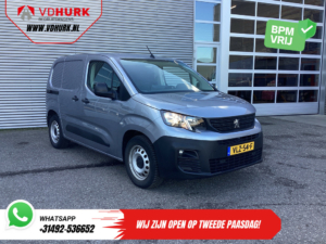 Peugeot e-Partner Van 50 kWh 280 km WLTP Încărcător rapid/ 3 Pers./ Încălzire stand/ Carplay/ Cruise/ Navi/ PDC/ Cârlig de remorcare