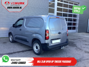 Peugeot e-Partner Van 50 kWh 280 km WLTP Încărcător rapid/ 3 Pers./ Încălzire stand/ Carplay/ Cruise/ Navi/ PDC/ Cârlig de remorcare