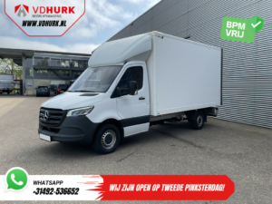 Mercedes-Benz Sprinter Bakwagen 317 CDI Aut. Box truck hayon/ Spoiler/ Ușă laterală/ LED/ Încălzire stand/ Încălzire scaune/ Carplay/ Cruise/ Airco/ 430x210x210