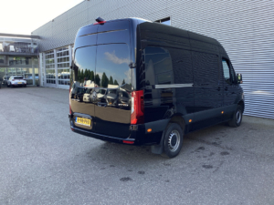 Mercedes-Benz Sprinter Furgoneta 317 CDI Aut. L2H2 3.5t Trekverm./ LED/ 270Gr.Puertas/ Navi/ Camera/ Cruise/ PDC