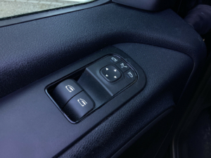 Mercedes-Benz Sprinter Furgoneta 317 CDI Aut. L2H2 3.5t Trekverm./ LED/ 270Gr.Puertas/ Navi/ Camera/ Cruise/ PDC