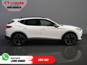 CUPRA Formentor SUV 1.4 e-Hybrid 245 pk VZ Performance Copper Edition Leder/ Elek.klep/ Elek.Trekhaak/ Memory/ Standkachel/ Stoelverw./ Adapt.Cruise